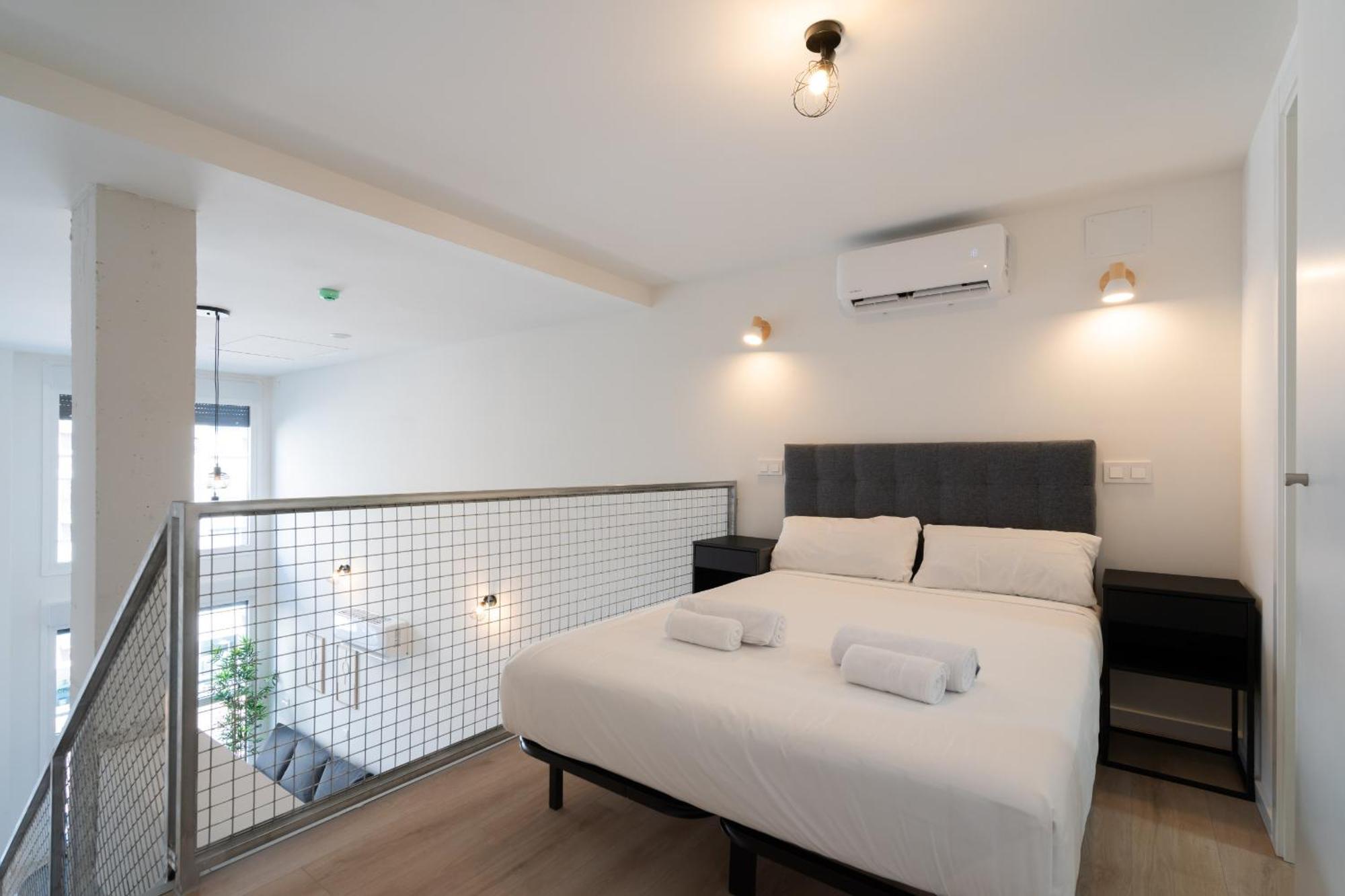 Loft Reformado Industrial Con Garaje Alquiler Temporal Apartment มาดริด ภายนอก รูปภาพ