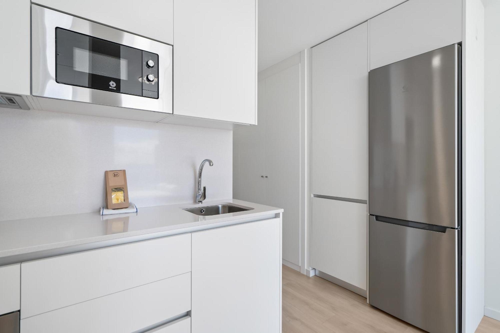Loft Reformado Industrial Con Garaje Alquiler Temporal Apartment มาดริด ภายนอก รูปภาพ