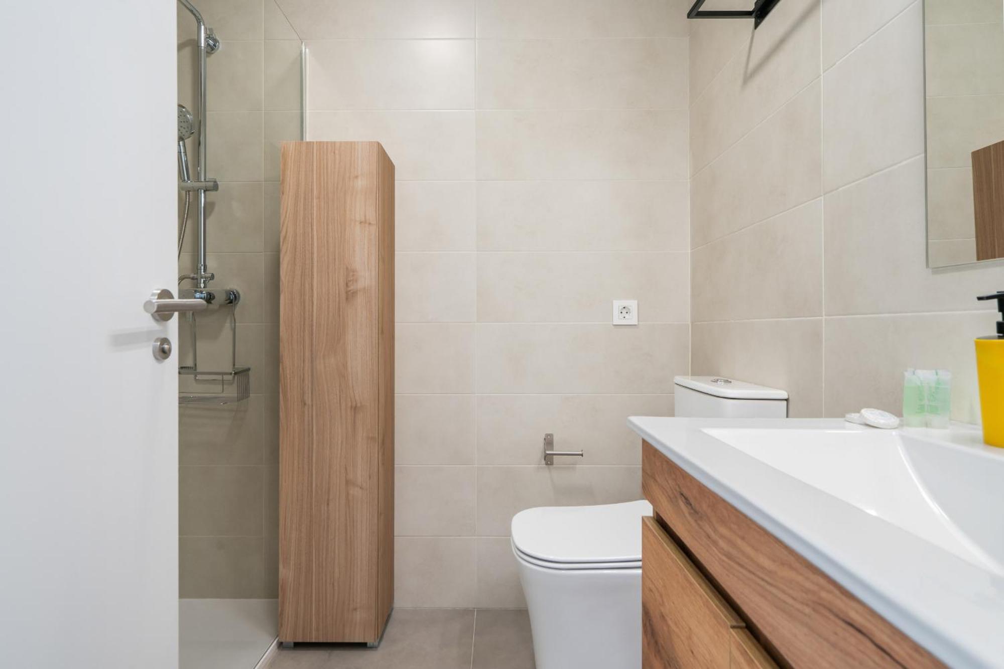 Loft Reformado Industrial Con Garaje Alquiler Temporal Apartment มาดริด ภายนอก รูปภาพ